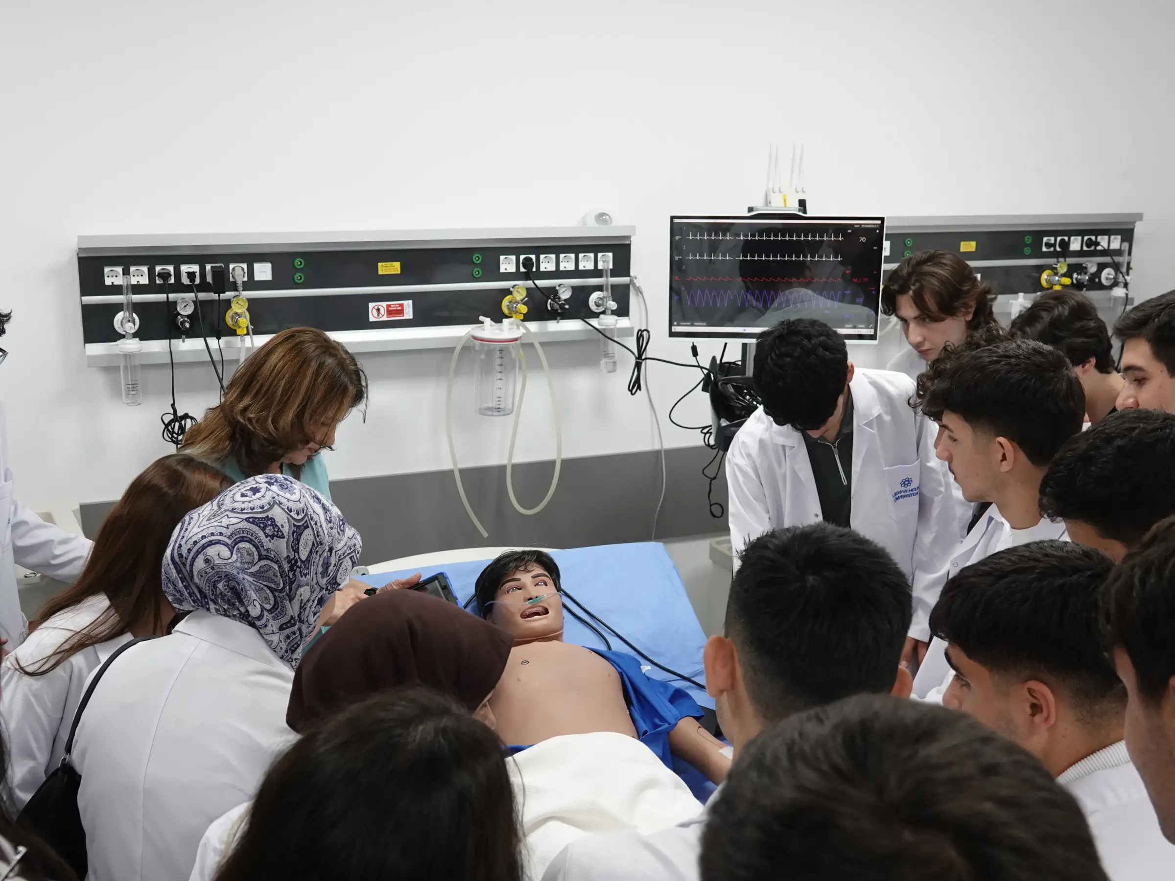 Malatya Doğanşehir Fen Lisesi Öğrencileri Beyaz Önlük Giydi
