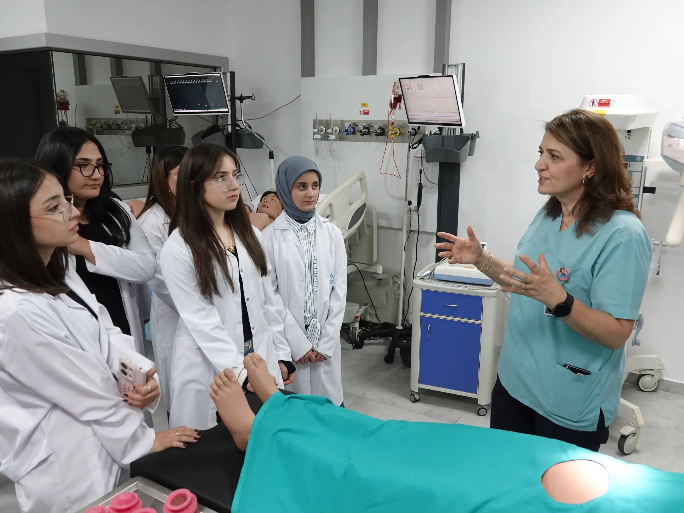 Malatya Doğanşehir Fen Lisesi Öğrencileri Beyaz Önlük Giydi