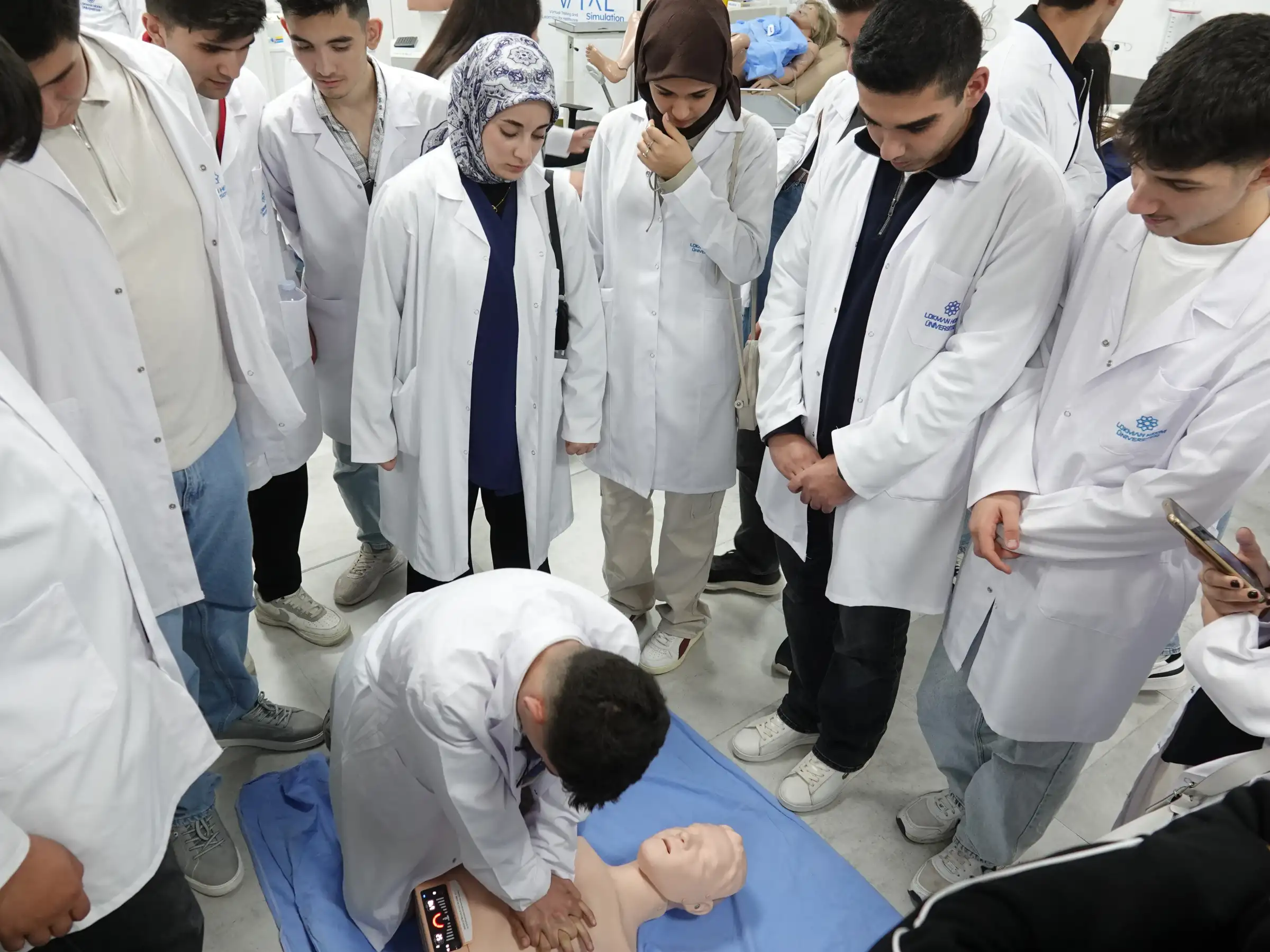 Malatya Doğanşehir Fen Lisesi Öğrencileri Beyaz Önlük Giydi