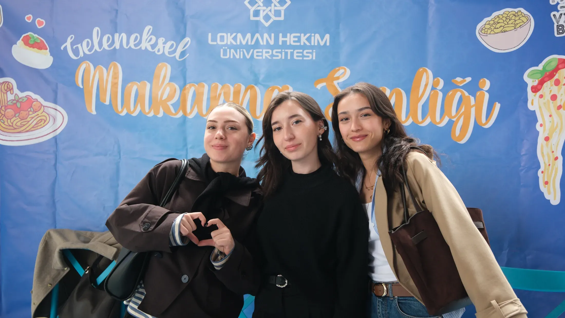 8. Geleneksel Makarna Şenliği Kampüs Yaşamına Renk Kattı